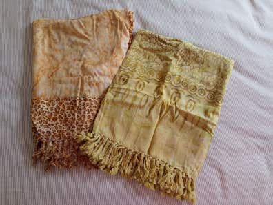 Bufandas mano baratas en Tarifa |