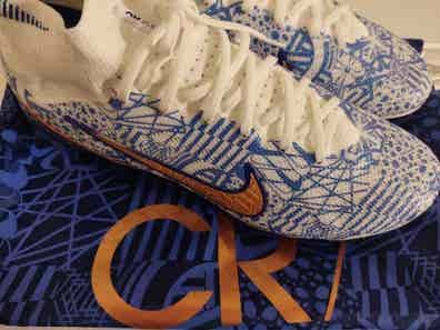 Zapatillas cr7. Anuncios para comprar y vender de | Milanuncios