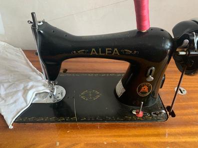 Milanuncios - Máquina coser Alfa. Año 1950.