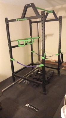 30 DIY Exercise Equipment Ideas To Make For The Home Gym  Jaula de  sentadillas, Gimnasio en casa, Diseño de gimnasio en casa