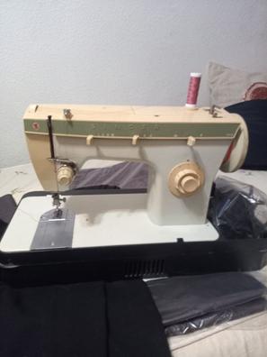 Máquina de coser Singer Tradition 2282 de segunda mano por 215 EUR