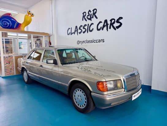 MERCEDES-BENZ 260 300SEL