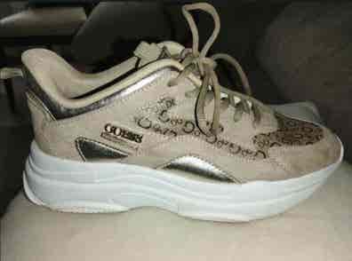 Guess Luchia, Zapatillas Mujer, Negro/Multicolor, 40 EU