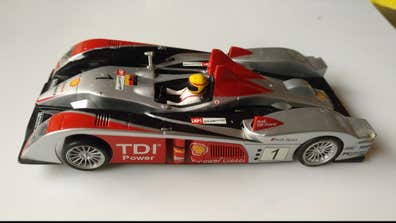 SCX A10027 Audi R10 Le Mans 2010 Team Kolles : LEB Hobbies, Your Specialist in H