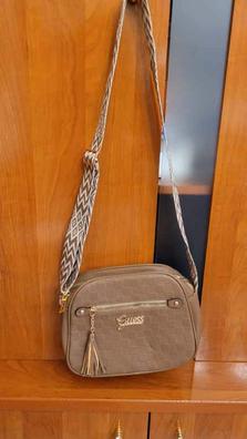 Milanuncios BOLSO GUESS IMITACION SUPER BUENA