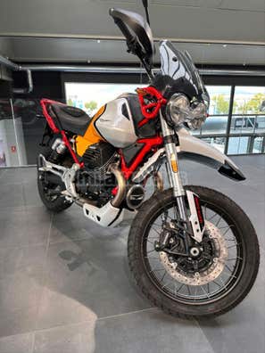 MOTO GUZZI - V 85 TT