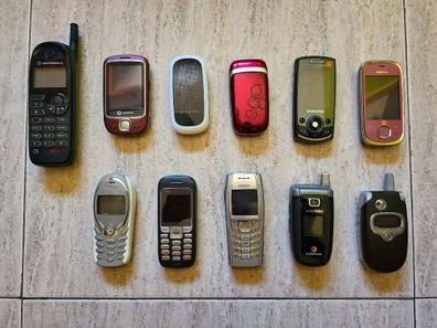 Antiguo teléfono móvil Nokia. Obras -  México