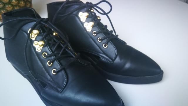 Milanuncios zapatos cordones Forever 21