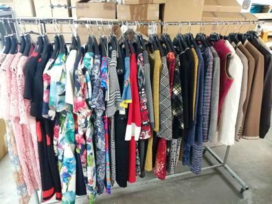 de tienda ropa mujer Abrigos y chaquetas de mujer de segunda mano barata | Milanuncios