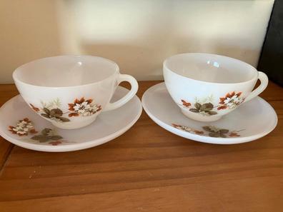 Vajilla arcopal flores rojas de segunda mano Milanuncios