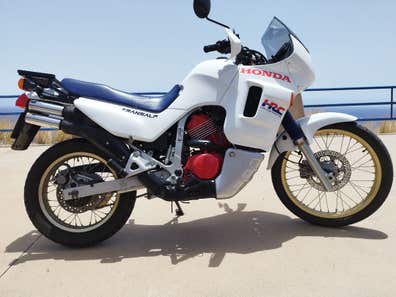 HONDA - TRANSALP XL-600-V