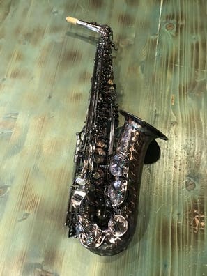 Estuche para saxo alto Saxofones de segunda mano baratos | Milanuncios