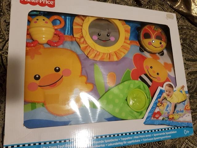 Manta actividades best sale bebe fisher price