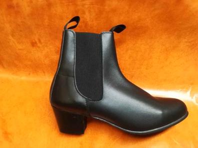 Composición seta Tubería Botas flamenco Moda y complementos de segunda mano barata | Milanuncios