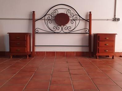 Cabecero cama 135 madera con mesitas Muebles de segunda mano baratos