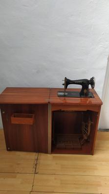 Maquina coser Muebles de segunda mano baratos en Alicante Provincia |  Milanuncios