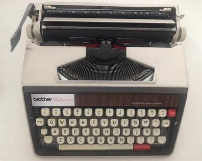 Maquina De Escribir Broder Delux 850tr