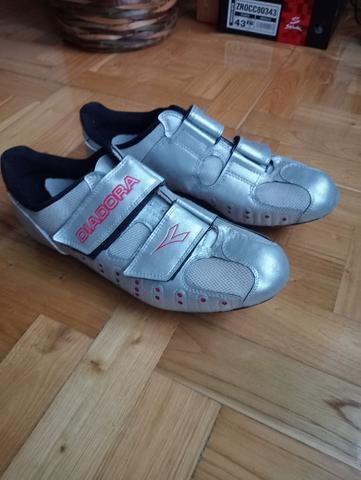 Diadora zapatos 2024 de ciclismo