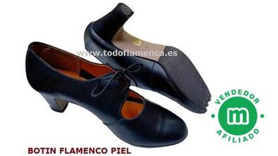 PASARELA - Zapatos de Baile Flamenco de Piel Negros con Clavos para Mujer  Cuero Mujer Color: Negro Talla: 36 : : Moda