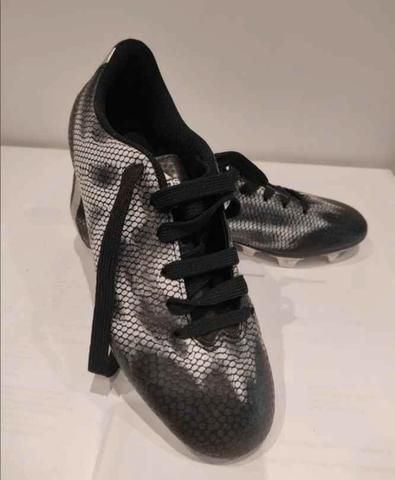 Tacos de futbol adidas usados hotsell