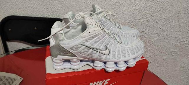 Milanuncios zapatillas Nike shox 12 muelles talla 43