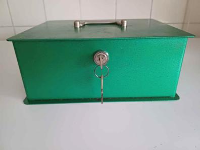 CAJA CAUDALES con llave. de segunda mano por 20 EUR en Madrid en WALLAPOP