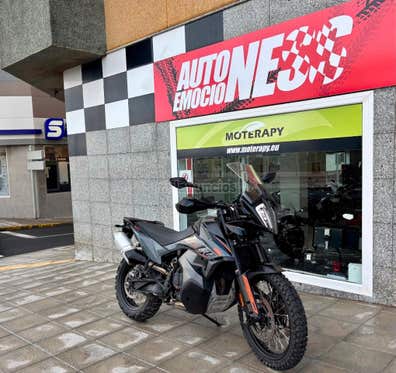 KTM 890