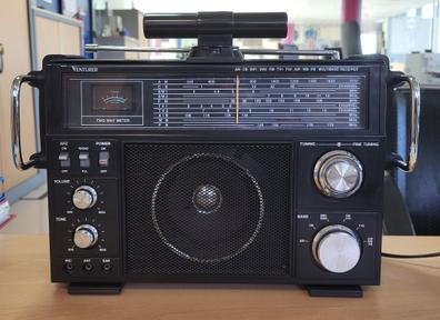 Radio Cassette Coche Antiguo de segunda mano por 30 EUR en Tarragona en  WALLAPOP