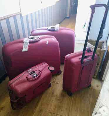 Maletas Moda y complementos de en Pontevedra Milanuncios