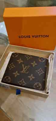 Cartera louis vuitton y complementos de mano barata | Milanuncios