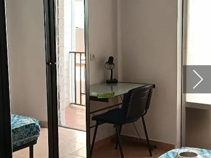 Fotografía del inmueble reportado: 800 €/mes — Granada, Granada
