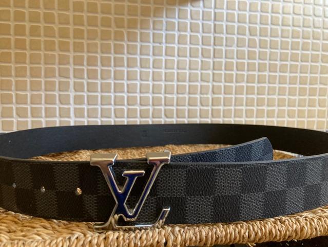 Cinturones Louis Vuitton Usado