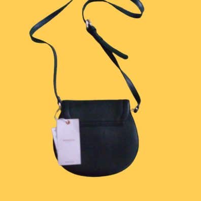Bolso negro marca charro Bolsos de mano baratos | Milanuncios