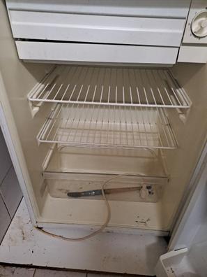 GrandCooler 10000 Silent White Minibar/mini frigorifero Cecotec
