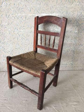 Prestador Salida hacia pobre Milanuncios - Antigua silla baja para coser con asient