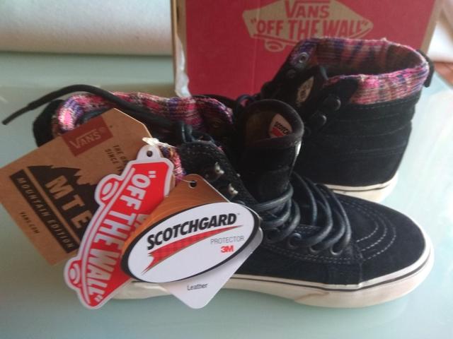 Milanuncios zapatillas Vans t. 35 a estrenar