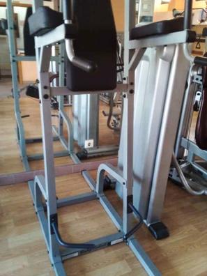 Máquina de dominadas asistida  Venta de maquinas para gimnasio