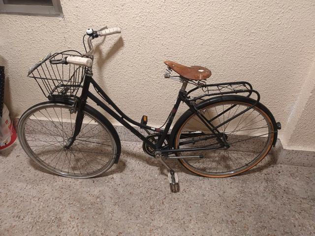 Milanuncios - Bicicleta de paseo con cesta.