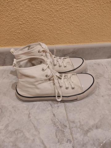 Milanuncios Zapatillas tipo converse blancas