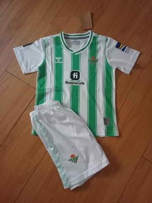 Real Betis Balompie Camiseta Baloncesto Primera Equipación Niño  Verde/Blanco 23/24 – Real Betis Balompié