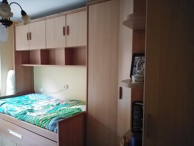 Habitación juvenil con armario moderna y barata en Asturias