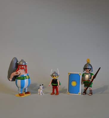 Figurine Playmobil Général Caius Bonus Tribuno Romain – Réf. 71015 Astérix – Occasion