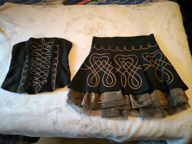 Conjunto pantalon y corset con pedreria de segunda mano por 30 EUR