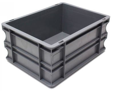 Balas De Pistola En Caja De Municion De Madera 3d Rendering Stock De
