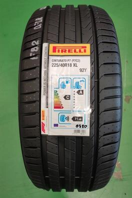 Neumáticos 225/45/17 de segunda mano por 70 EUR en El Portal en WALLAPOP