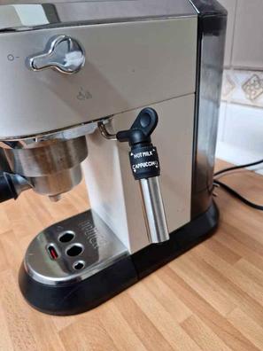 Máquina de espresso Nespresso Expert by De'Longhi, color gris antracita