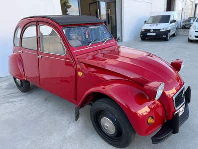 Solido SB 1/18 - Citroen 2CV Charleston Rouge et Noire