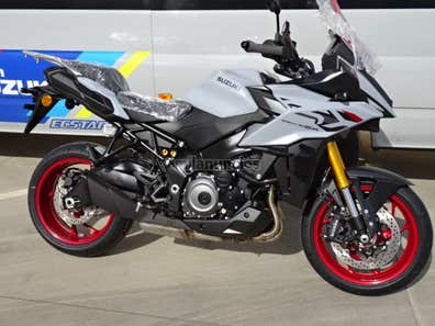 SUZUKI - GSX-S
