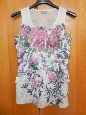 Camiseta chica. Anuncios para comprar vender de segunda mano | Milanuncios