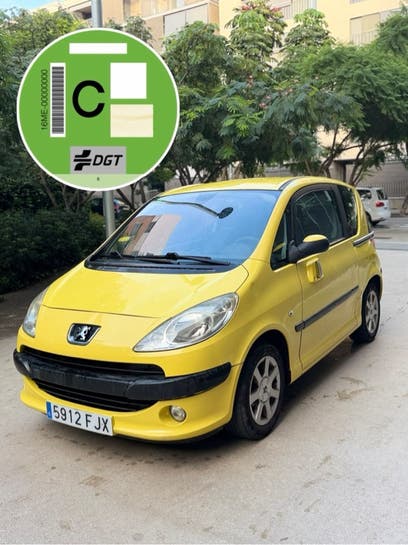 Peugeot - 1007